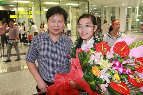 Thảo tâm sự, bí quyết của em chính là phương pháp tự học, cùng sự chăm chỉ, cần mẫn được rèn luyện từ nhỏ. Thảo cũng cho biết em chưa bao giờ đi học thêm.
