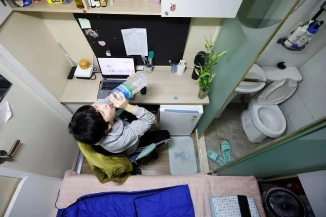 Người thuê phải dùng chung phòng tắm và nhà bếp.