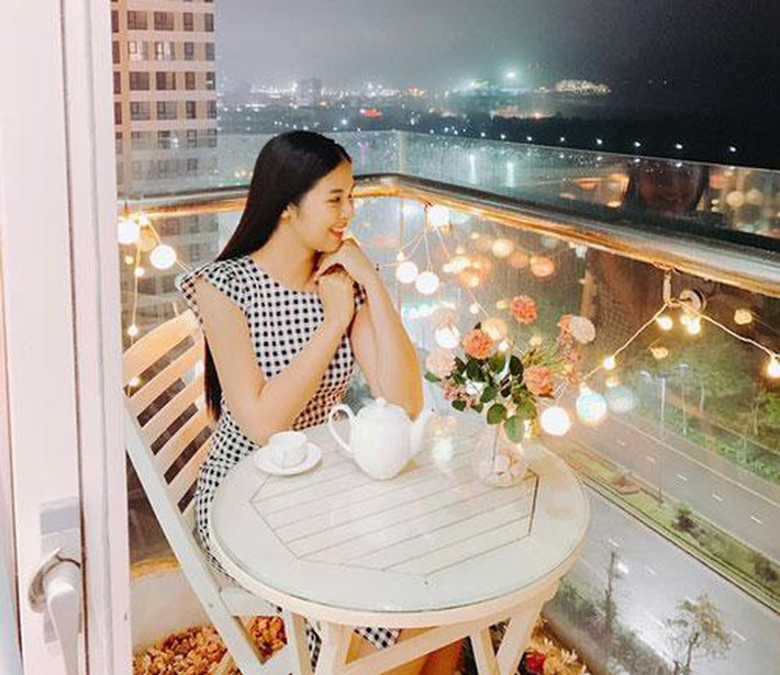 Ngọc Hân ít khi khoe hàng hiệu, nhà đẹp hay xe sang nhưng ít ai biết nàng hậu đã âm thầm xây 2 căn nhà đẹp hết nấc. Ảnh: Người đưa tin.