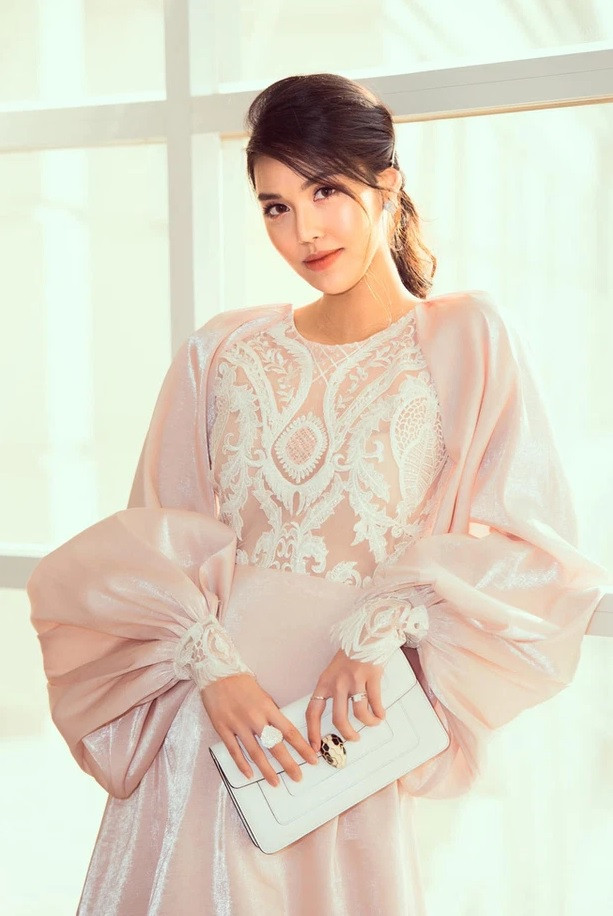 Làm dâu hào môn, Lan Khuê hạn chế các hoạt động trong showbiz và lấn sân sang kinh doanh. Người đẹp điều hành, quản lý một chuỗi spa dành cho em bé. Ảnh: FBNV