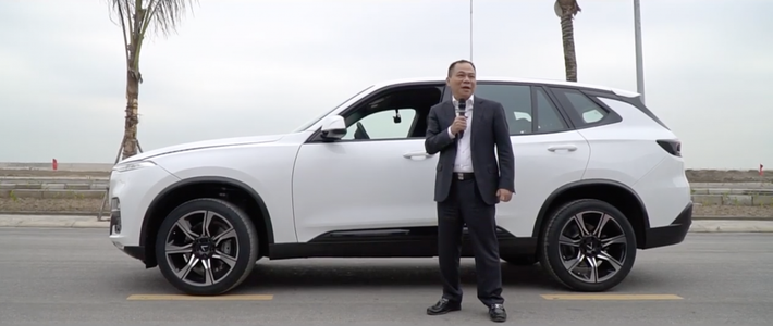 Theo ước tính của Forbes, ông Phạm Nhật Vượng đang sở hữu 6,7 tỷ USD. Giá trị tài sản tính trên lượng cổ phiếu sở hữu của ông Phạm Nhật Vượng đạt hơn 200.000 tỷ đồng, là người giàu nhất trên sàn chứng khoán Việt. Ảnh: VTCNews.