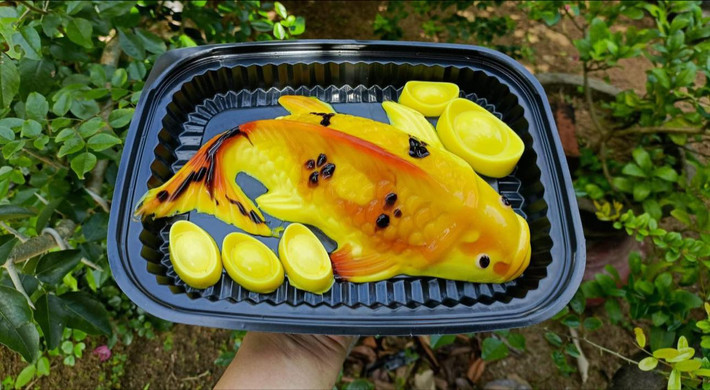 Chị Duyên (một người bán hàng online ở Hà Đông, Hà Nội) cho biết, nhận đặt thạch cá chép cúng ông Công ông Táo từ rằm tháng chạp. Ảnh: Facebook