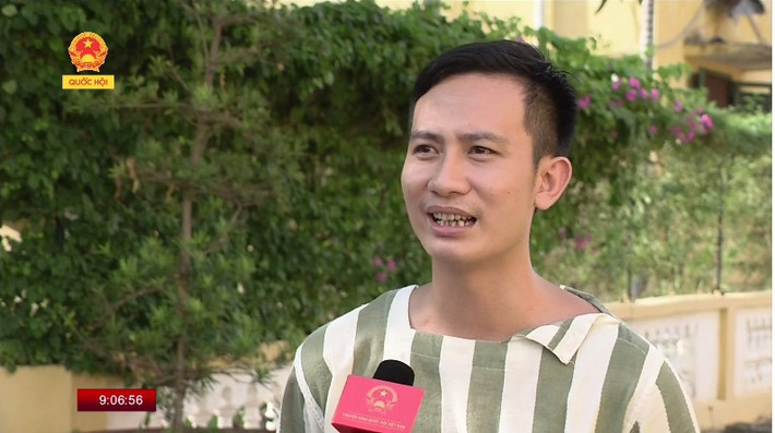 Các phạm nhân chưa được hưởng đặc xá trong dịp này bày tỏ vui mừng đối với các phạm nhân may mắn hơn.