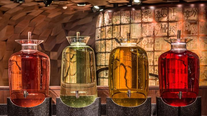 Roastery có hơn 100 loại đồ uống cho khách hàng lựa chọn. Ảnh: Starbucks.