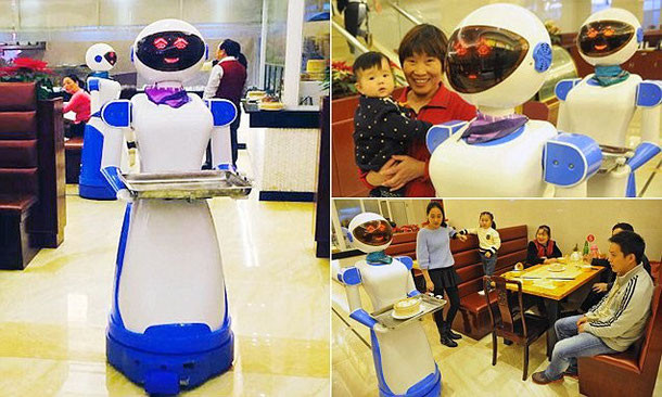 Một nhà hàng ở tỉnh Chiết Giang, đông bắc Trung Quốc cũng dùng robot thay thế cho người làm công việc bồi bàn. Ảnh: Teacher Letang.