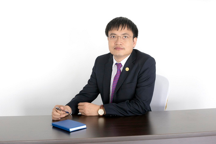 Ông Vương trực tiếp điều hành Công ty Cổ phần SAM Holdings từ tháng 04/2016. Ngoài ra, ông còn giữ chức Phó Chủ tịch hội Doanh nghiệp trẻ Việt Nam kiêm Chủ tịch Hội doanh nghiệp trẻ Hà Nội. Ảnh: Baodautu.