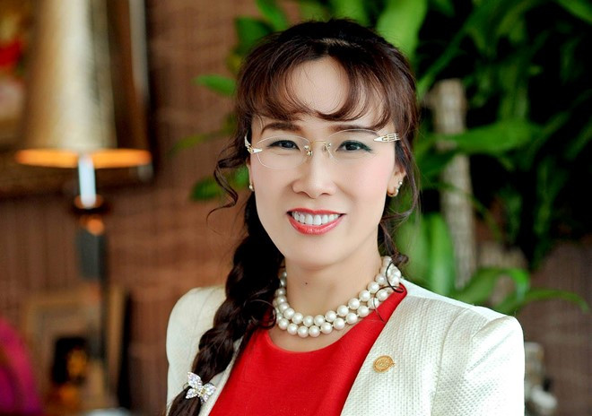 Năm 2017 được xem là một năm thành công của CEO VietJet Air - Nguyễn Thị Phương Thảo. Không chỉ là một trong những nữ đại gia Việt nổi bật, bà Phương Thảo từng lọt top những người giàu nhất hành tinh do Forbes bình chọn. Ảnh: Sohuutritue.