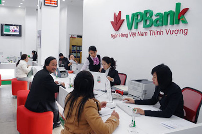 Cùng với các ngân hàng trên, tính tới ngày 30/9, lợi nhuận trước thuế của VPBank đạt 5.635 tỷ đồng, tăng 79% so với cùng kỳ năm trước và đạt 78% kế hoạch đề ra cả năm. Ảnh: Zing.
