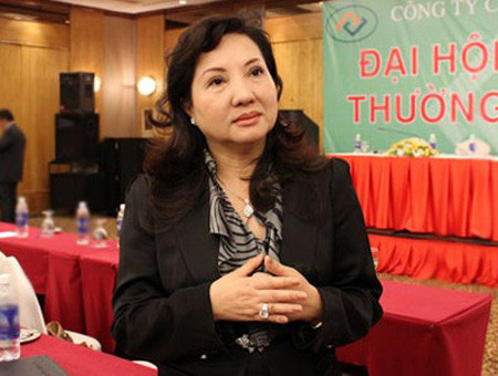 Nữ đại gia Nguyễn Thị Như Loan - chủ tịch Quốc Cường Gia Lai cũng nằm trong danh sách 10 quý bà giàu có với giá trị tài sản 500 tỷ đồng.