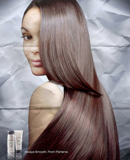 Dầu gội Pantene nhấn mạnh sự mềm mượt của mái tóc bằng cách quảng cáo tương phản.