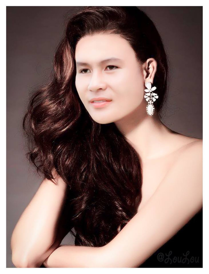 Còn Quang Hải, "cô nàng" này lại thích sự quyến rũ của mái tóc cong như những đường bóng mà anh vẽ vào lưới U23 Iraq hay mới đây nhất là U23 Qatar.