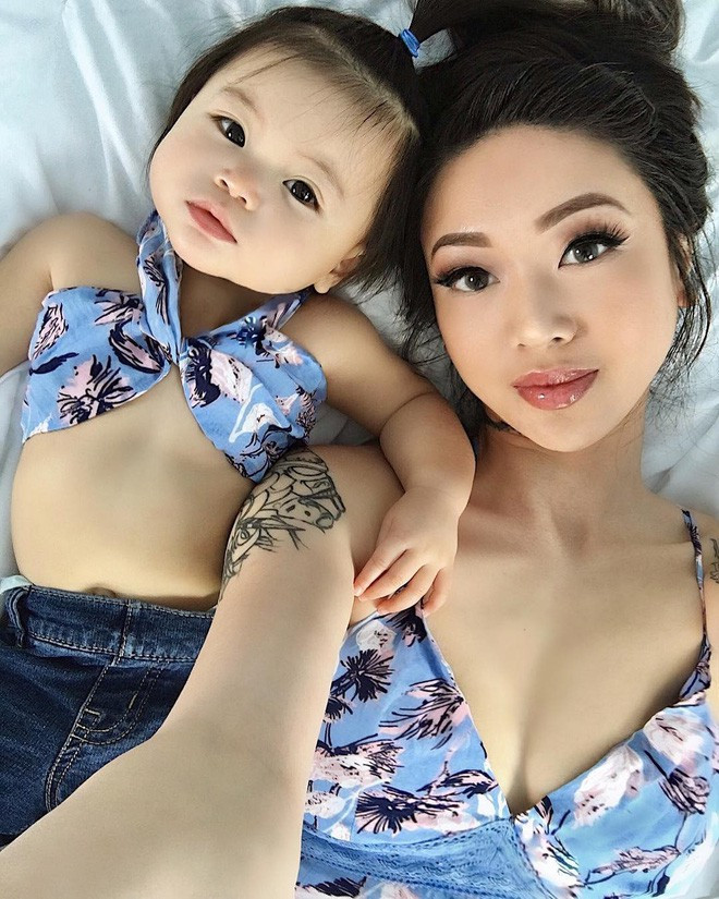 Dù đã trải qua 2 lần sinh nở nhưng Michelle vẫn giữ được vóc dáng thon gọn, săn chắc và làn da căng bóng hiếm có. Nhìn hình ảnh của Michelle thật khiến không ít các bà mẹ bỉm sữa phải ước ao.