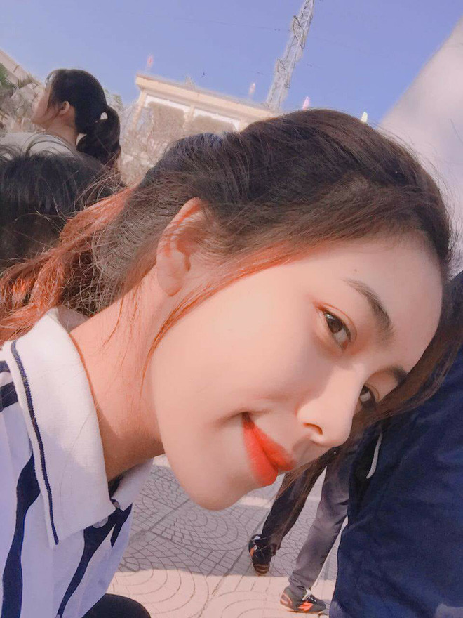 Chia sẻ về lễ hội vật của mình, Phương Thảo chia sẻ: "Năm nay làng mình có 3 nữ thi đấu vật thì mình về thứ 2 và giành được giải thưởng là 2 triệu đồng, người về nhất được 7 triệu đồng và về cuối được 1 triệu. Cô gái chiến thắng chung cuộc là người được học hành bài bản về thể thao. Còn mình thì là học sinh cấp 3 thôi nhưng rất tự tin ở thể lực của bản thân. Mình cao 1m66 nặng 51kg và rất ưa vận động".