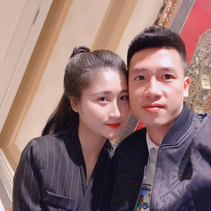 Khi được hỏi về số tiền 1 tỷ đồng mà Huy Hùng mới nhận được, Thùy Dương cho cho biết cô không nghĩ nhiều đến món tiền thưởng.