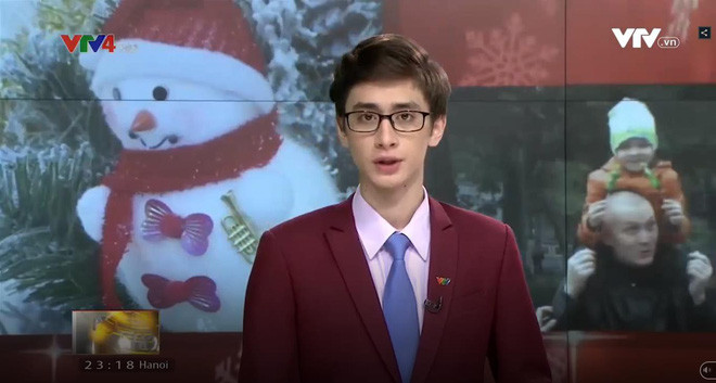 MC người Nga của VTV có Daniel Shulyndin đã thực sự trở thành hiện tượng trên MXH khi xuất hiện trên sóng thời sự của kênh truyền hình VTV 4. Anh chàng này, gây ấn tượng bằng gương mặt điển trai, trắng trẻo.