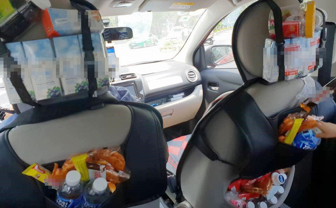 Trong thời buổi hiện đại, những chiếc taxi công nghệ dần trở nên quen thuộc với người dân. So với taxi truyền thống, taxi công nghệ có những ưu điểm riêng của mình.