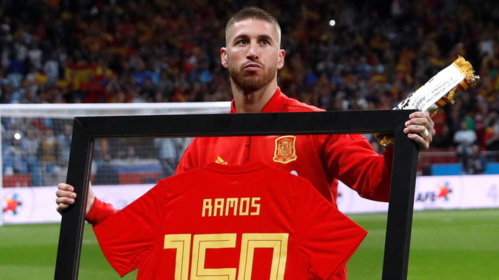 Sergio Ramos là trung vệ cứng không chỉ tại Real Madrid và Tây Ban Nha. Việc phải đối mặt với Bồ Đào Nha ngay từ vòng bảng, Ramos sẽ phải đối mặt với người bạn thân tại Real Madrid là Ronaldo.