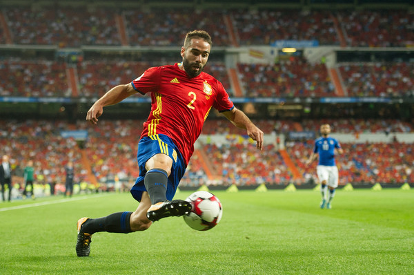 Ngoài Ramos, Dani Carvarjal cũng là vị trí được chú ý khi phải chống chọi với những pha dạt biên của Ronaldo.