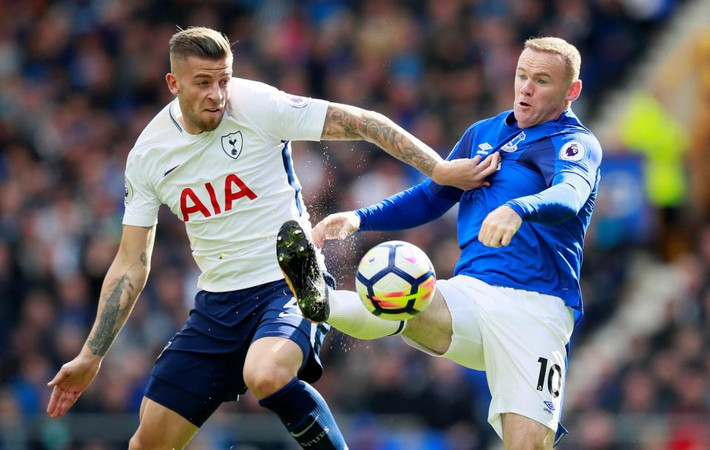 PSG đã chào mời trung vệ Alderweireld với mức lương gần 200.000 bảng/tuần, tương đương 10 triệu bảng/mùa.