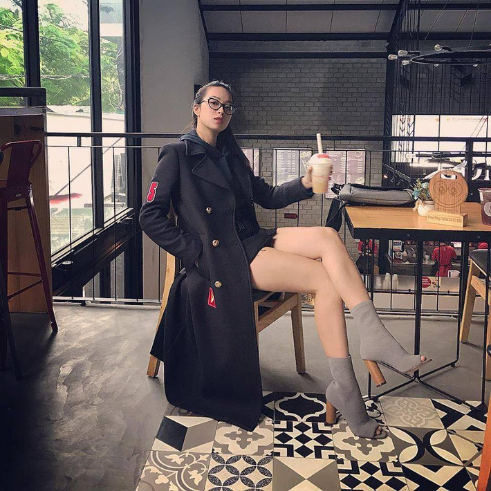 Nói về niềm đam mê xe môtô phân khối lớn của mình, Hoài Thương từng chia sẻ trên trang cá nhân rằng: "Xe 4 bánh chỉ đưa thể xác bạn đi, nhưng xe 2 bánh thì đưa cả tâm hồn bạn".