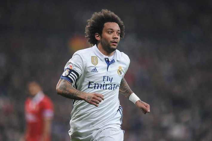 Cristiano Ronaldo đã nhiều lần rủ Marcelo về Juventus, khi hai người có mối quan hệ rất tốt trong thời gian chơi bóng ở Real Madrid. Nhưng cầu thủ người Brazil này đã từ chối lời mời.