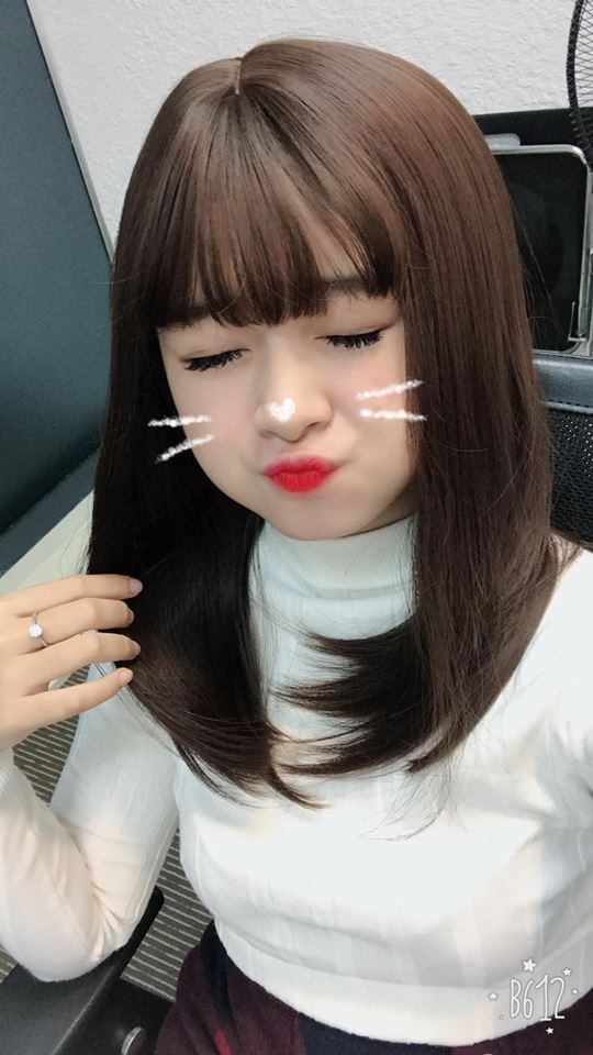 Một trong những sở thích của Bảo Uyên chính là đi ăn. Tuy nhiên, cô bạn lém lỉnh thừa nhận chỉ thích đi ăn cùng bạn bè chứ không thích đi một mình. Cô nàng cũng là một người rất dễ nuôi khi hầu như có thể ăn được mọi loại đồ ăn, không kén chọn.
