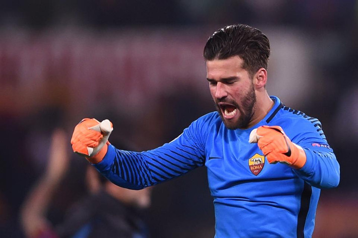 Tờ Mundo Deportivo quả quyết, Alisson sẽ gia nhập Real Madrid theo bản hợp đồng có thời hạn 6 năm.