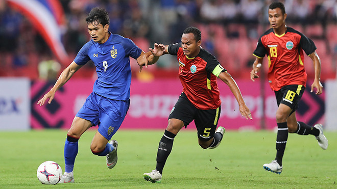 Adisak Kraisorn đang là ứng viên sáng giá nhất cho danh hiệu "Vua phá lưới" ở AFF Cup 2018 với 6 bàn thắng ghi vào lưới Timor Leste.