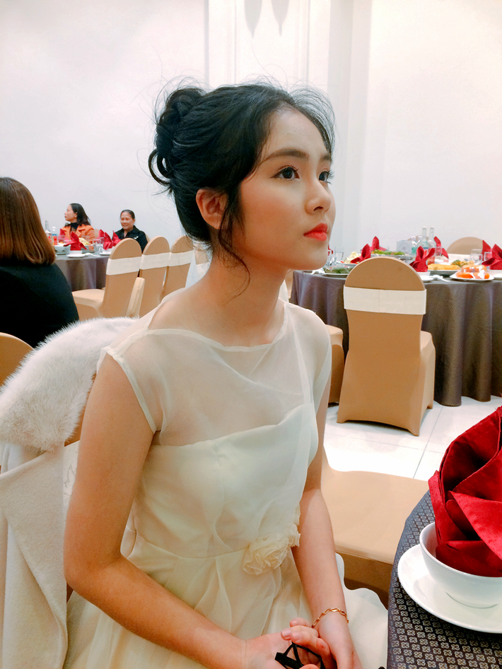 Có thể nói, Hương Xuân chính là cô gái xinh đẹp đang 'ẩn nấp' trên Instagram mới được "khai quật".