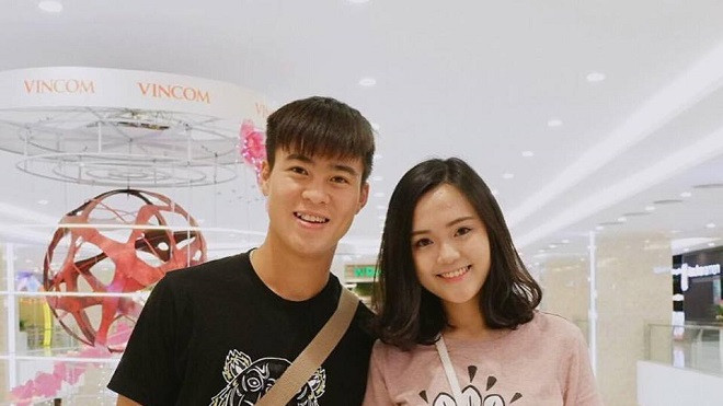 Quỳnh Anh và Duy Mạnh được nhiều NHM yêu mến và hy vọng sẽ trở thành cặp đôi Vic - Beck mới của bóng đá Việt Nam.