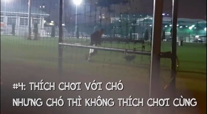 HLV Park Hang-seo còn khiến trái tim người hâm mộ "tan chảy" khi được biết đến là người rất yêu động vật.