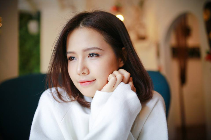 Nụ cười tỏa nắng "vạn người mê" thu hút người đối diện của nữ diễn viên.
