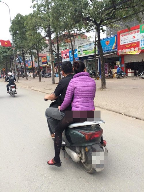 Không chỉ có các bạn trẻ mắc lỗi ăn mặc khi diện quần tất, rất nhiều phụ huynh cũng rơi vào trường hợp dở khóc, dở cười với trang phục này.