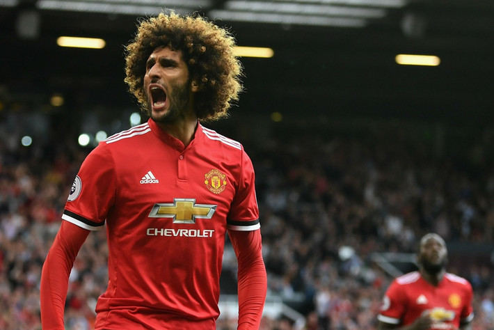 The Sun cho hay, hiện tại cầu thủ sẽ hết hạn HĐ với M.U vào hè 2019, Fellaini nhận mức lương 150 nghìn bảng/tuần sau thuế, cao thứ 4 ở Old Trafford.