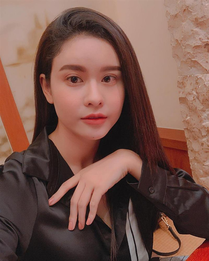Trương Quỳnh Anh than vãn mệt và đói