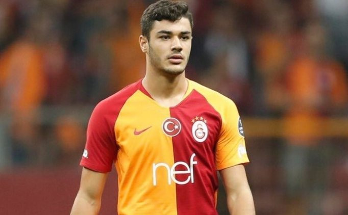 Ozan Kabak trở thành hậu vệ mới nhất lọt vào tầm ngắm của MU. Đội chủ sân Old Trafford hiện khủng hoảng nhân sự ở hàng thủ khi có ít nhất 6 ngôi sao không thể thi đấu.
