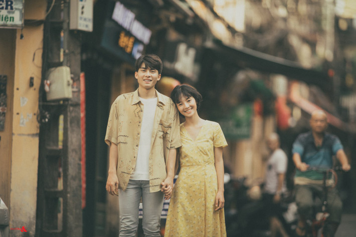 Nhẹ nhàng thôi nhưng đằm thắm của bộ ảnh cưới giữa phố cổ.
