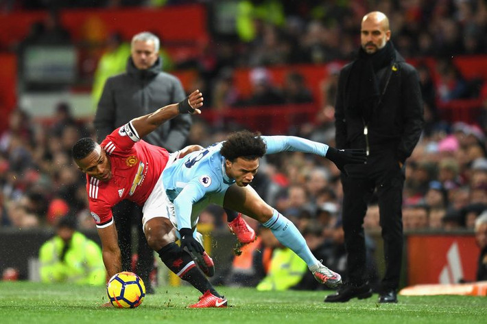 Rất nhiều đại gia Châu Âu đang nuôi hy vọng sở hữu Leroy Sane trong đó có Bayern Munich, Juventus và đáng chú ý là trong danh sách này có cả MU.