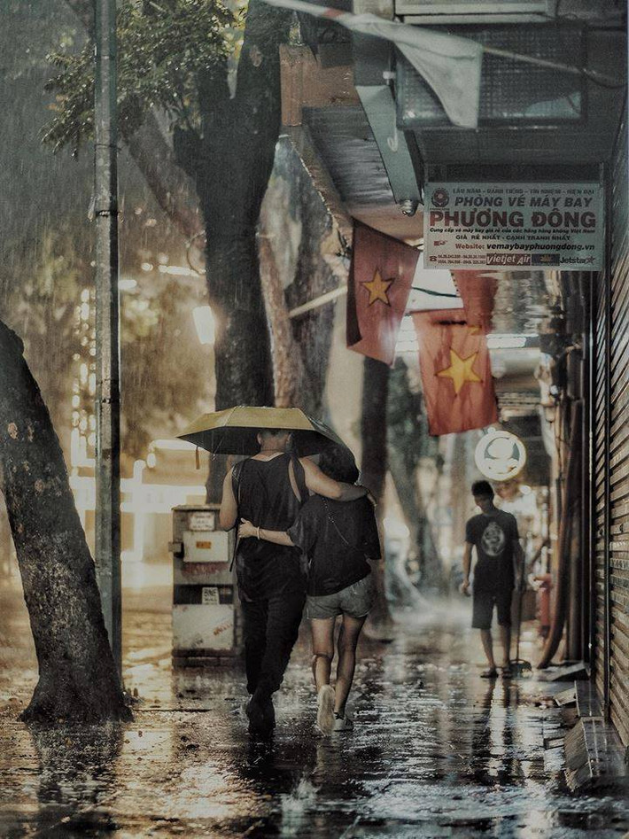 Những bức ảnh, bản nhạc đáng yêu về mùa thu cũng được dân mạng lùng sục như để "minh họa" cho tâm trạng của mình.