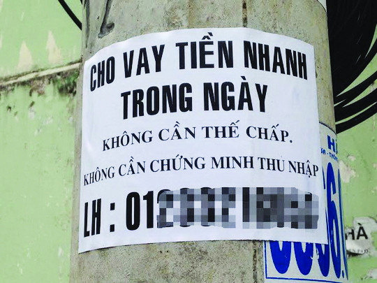 Để giải thích về vấn đề này, một admin của trang cho vay tiền đã giải thích với PV rằng: "Những đối tượng lừa đảo đấy thì chúng tôi đã chặn hết không cho tham gia vào các nhóm vay tiền nữa. Tuy nhiên, khi bị chặn thì các đối tượng lại tiếp tục lập tài khoản facebook khác để xin tham gia vào nhóm. Các đối tượng lừa đảo đăng bài thì chúng tôi sẽ phát hiện và chặn ra khỏi nhóm ngay, nhưng còn một số đối tượng tinh vi khác không đăng bài mà chỉ tìm kiếm khách hàng khi khách hàng đăng bài và tư vấn trực tiếp với khách đấy".