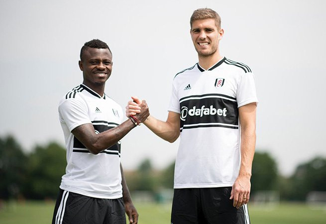 Tưởng chừng như Chelsea đã có được chữ ký của Jean Michael Seri song anh lại chọn Fulham là bến đỗ tiếp theo trong sự nghiệp của mình.