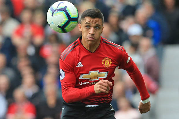 Cựu danh thủ Ngoại hạng Anh, Stan Collymore cho rằng HLV Jose Mourinho nên bán đi Alexis Sanchez để có tiền tái đầu tư.