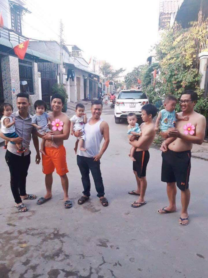 Ngày 8/3 được gọi là ngày tôn vinh phụ nữ là ngày phái mạnh thể hiện tình cảm với những người phụ nữ thương yêu. Đây cũng là ngày mà những người phụ nữ thể hiện sự đồng cảm, sẻ chia, giúp đỡ lẫn nhau trong cuộc sống.
