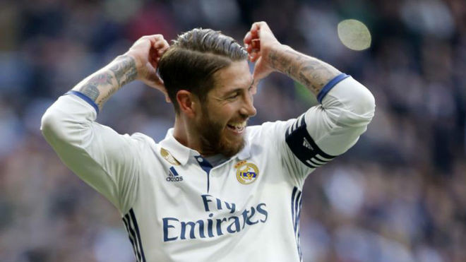 Daily Star tuyên bố rằng trung vệ Ramos có thể sớm ra đi nếu Mourinho được tái bổ nhiệm ở Real Madrid.