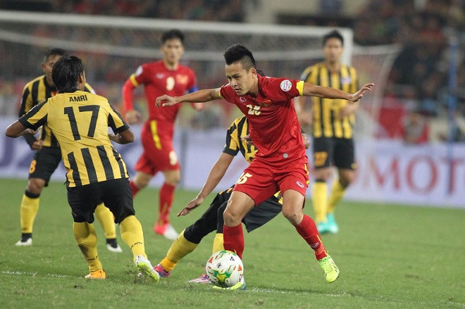 Với chiến thắng 2-1 trên sân khách, ĐT Việt Nam của HLV Miura tự tin trở về sân nhà với một kết quả hòa là có thể có tấm vé vào chung kết. Tuy nhiên, mọi việc thì không diễn ra suôn sẻ đến vậy.