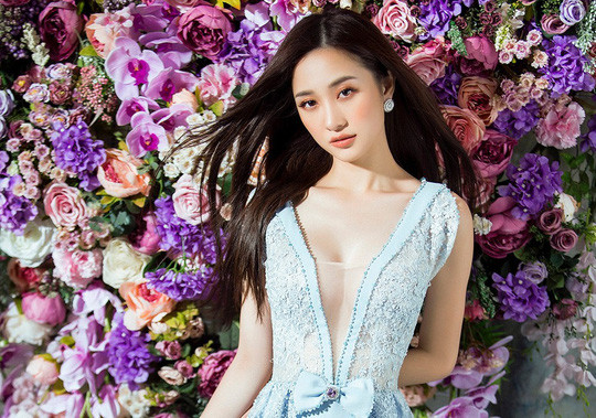 Những hình ảnh gợi cảm của Jun Vũ xuất hiện tràn ngập trên mạng xã hội Hàn Quốc và một số nước trong khu vực châu Á.