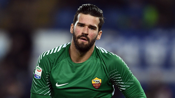 Alisson được cho là đã đồng ý gia nhập Liverpool Hè này dù mức phí 61 triệu bảng mà Roma đòi hỏi không hề thấp.