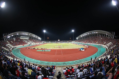 Không quá ngạc nhiên khi Lào đứng ở top 6 SVĐ có lượng khán giả đông nhất tại AFF Cup 2018. Ở trận đầu tiên gặp Việt Nam sân vận động Quốc gia Lào đã chào đón rất đông khán giả đội khách di chuyển sang để đón xem trận cầu này với 15.000 khán giả.