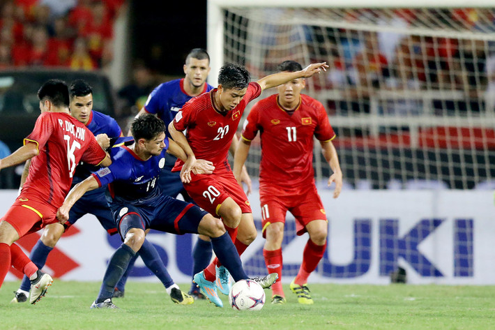 Với tổng tỷ số sau 2 lượt trận là 4-2, đội tuyển Việt Nam đường hoàng bước vào trận chung kết gặp lại Malaysia, đội đã tạo nên bất ngờ khi biến Thái Lan rở thành cựu vương của giải đấu.