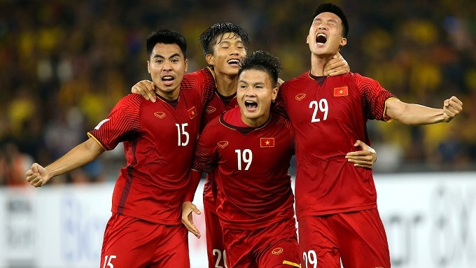 Ở trận chung kết lượt đi AFF Cup, bằng những bàn thắng của Huy Hùng và Đức Huy, đội tuyển Việt Nam đã hòa Malaysia 2-2 ngay trên "thánh địa" Bukit Jalil với hơn 87.000 người.